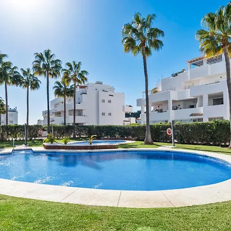 Апартаменты Luna Del Mar - Luxury With Jacuzzi Эстепона