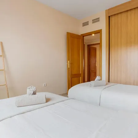 아파트 Luna Del Mar - Luxury With Jacuzzi *