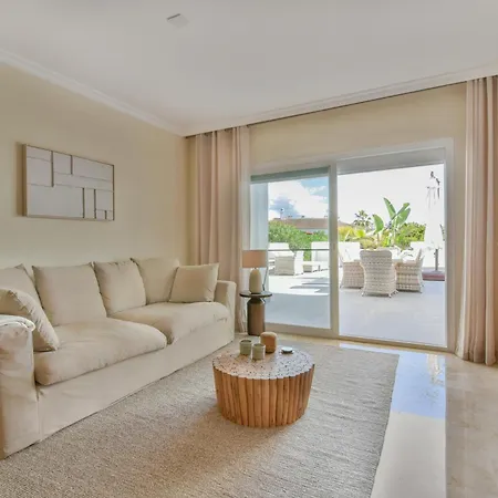 Luna Del Mar - Luxury With Jacuzzi * 에스테포나