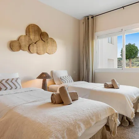 Luna Del Mar - Luxury With Jacuzzi Appartement Estepona