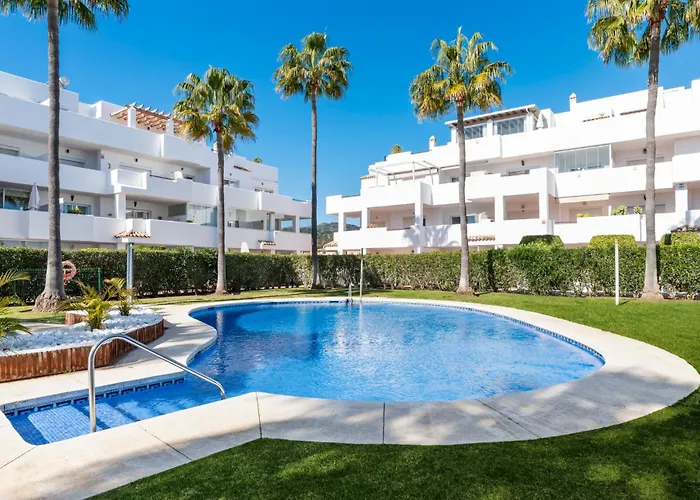 Luna Del Mar - Luxury With Jacuzzi Estepona