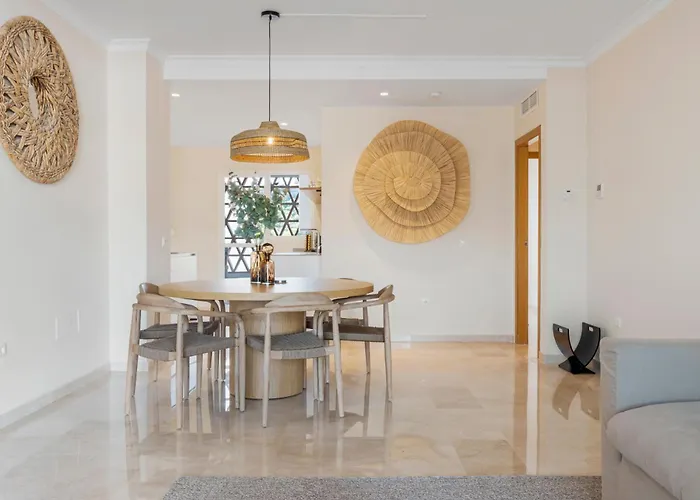 Luna Del Mar - Luxury With Jacuzzi * Estepona