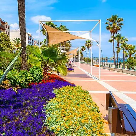 Luna Del Mar - Luxury With Jacuzzi エステポナ